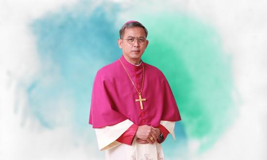 Bishop Siripong Charatsri