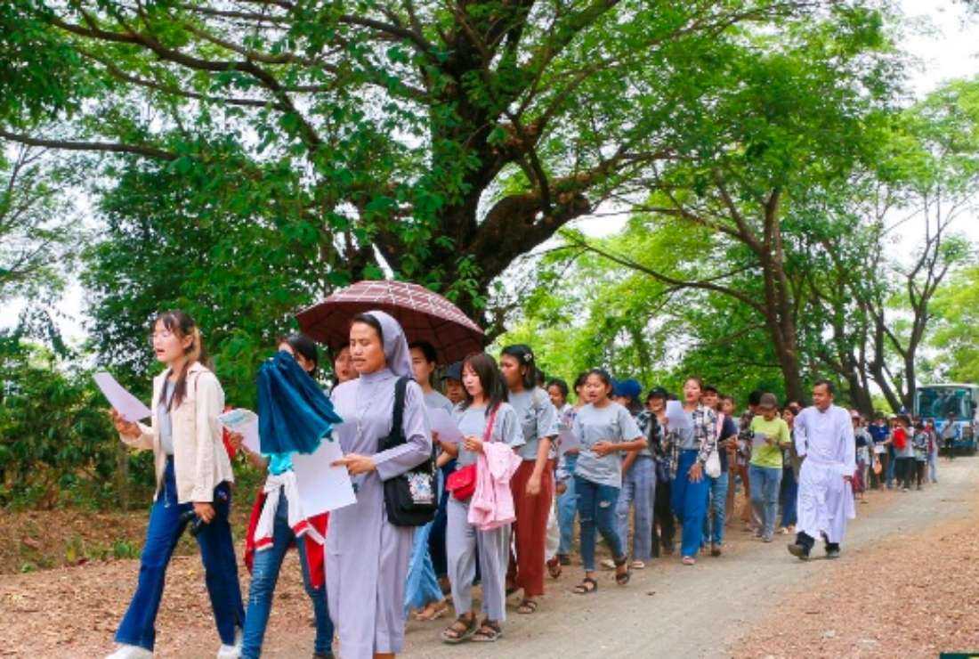 Youth join priests and nuns in the Kalay diocese on a pilgrimage to seven churches to pray for peace in Myanmar on May 6
